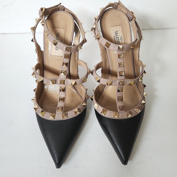 Valentino Garavani Shoes - Valentino Rockstud Leather Slings shoes Size 7